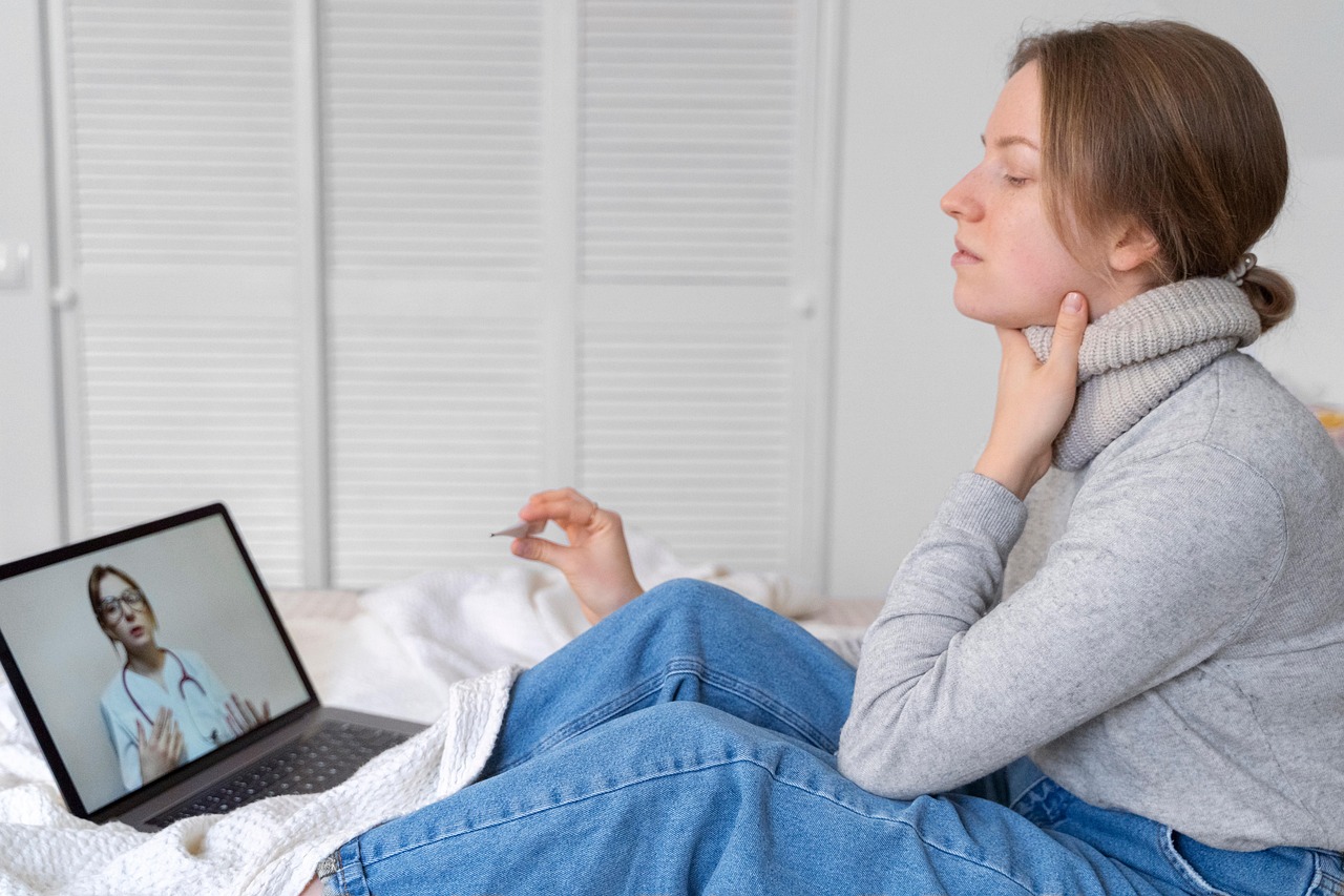 Како да препознаете кога ви е потребна онлајн медицинска консултација?